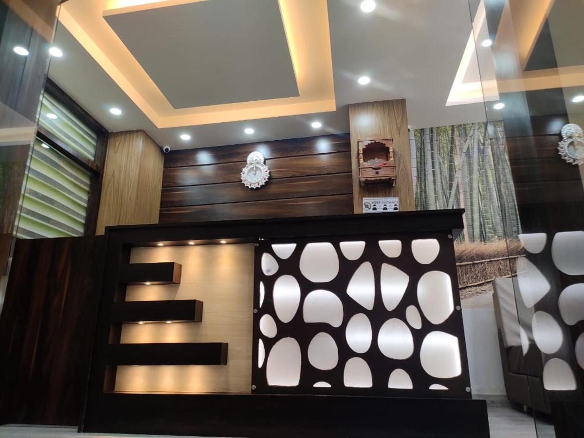 Kb Palace Hotel 2*