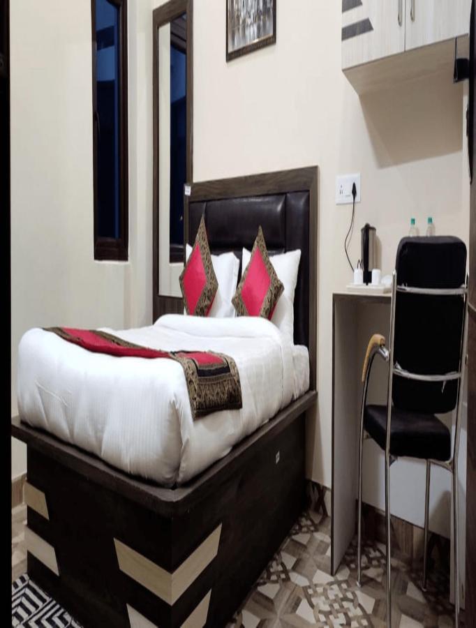 Hotel Kb Palace 2*