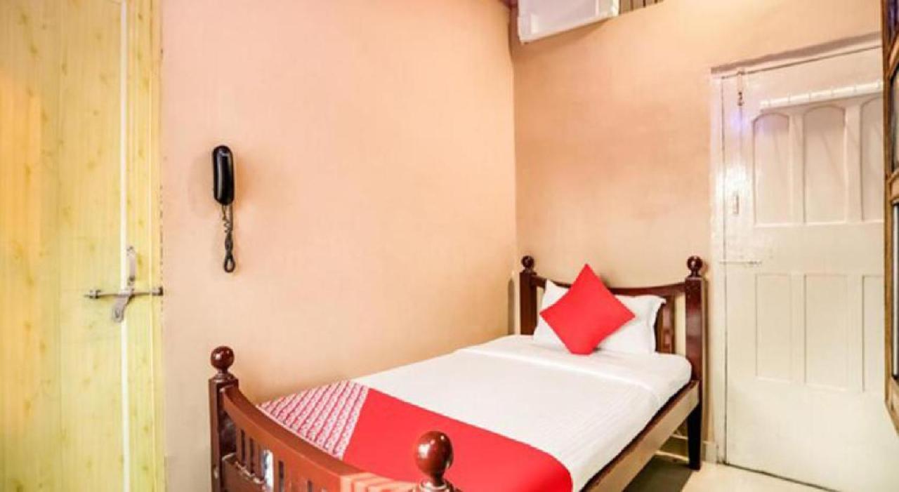 Aakash Ganga Hotel Varanasi