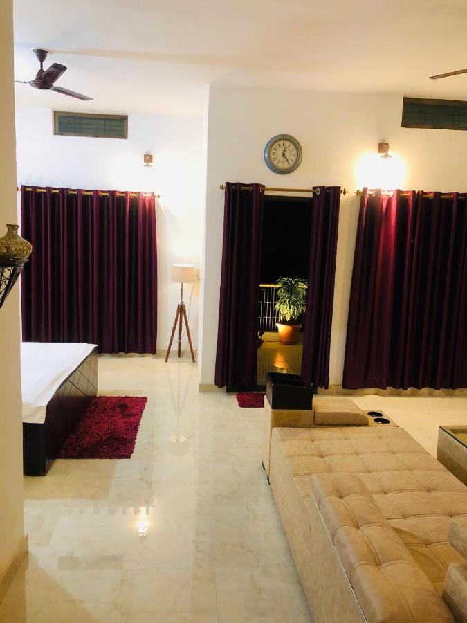 Tattva 2 Apartment