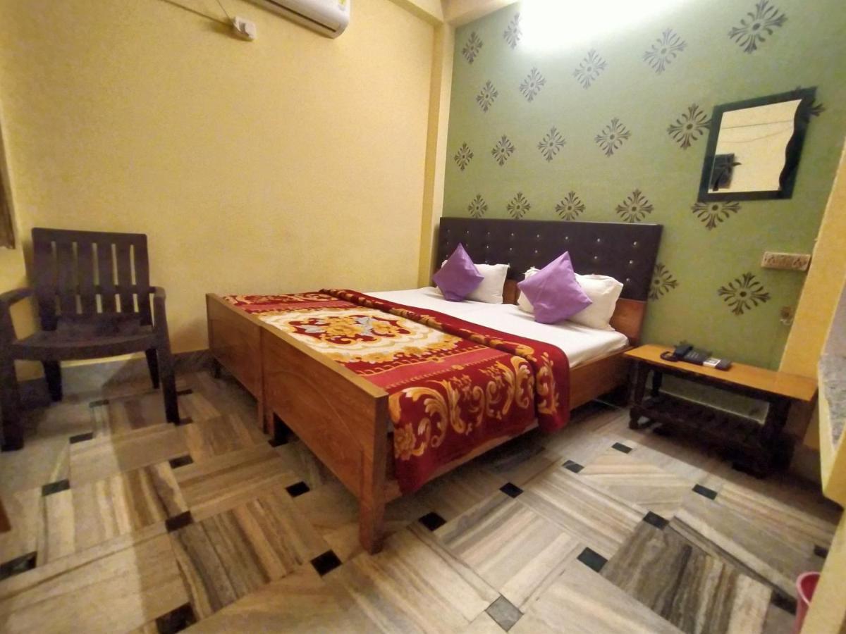 Hotel Aakash Ganga