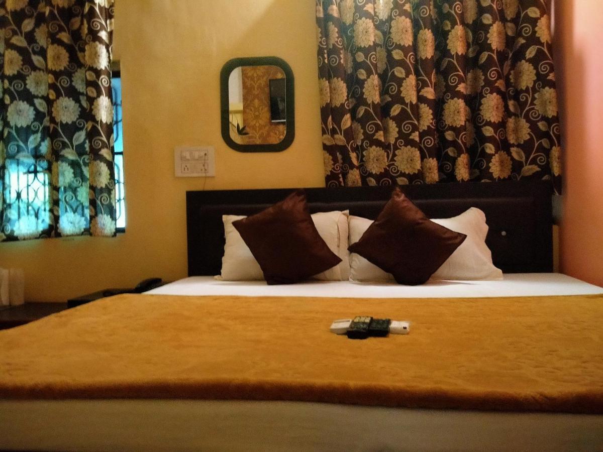 Hotel Aakash Ganga