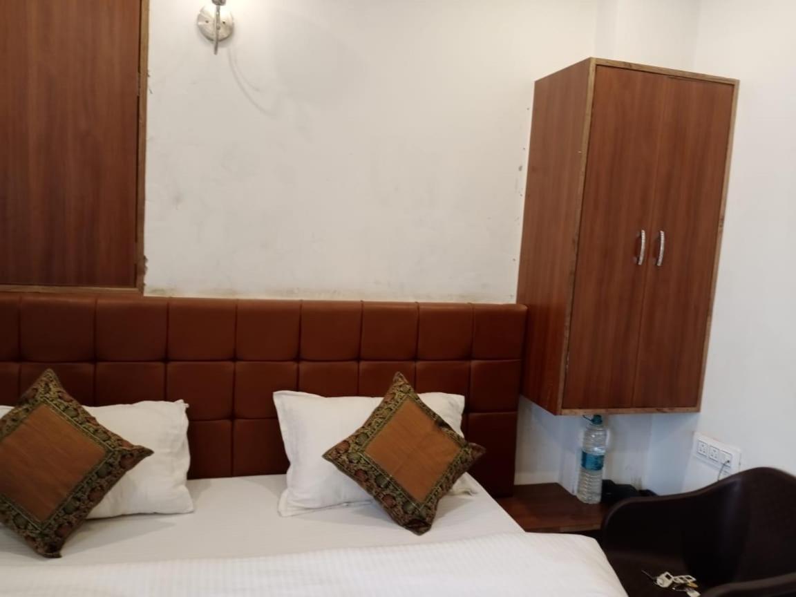 Hotel Ashoka Ganages