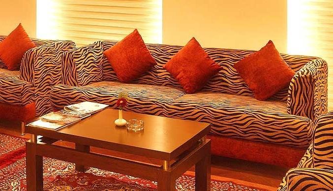 Hindusthan International, Hotel