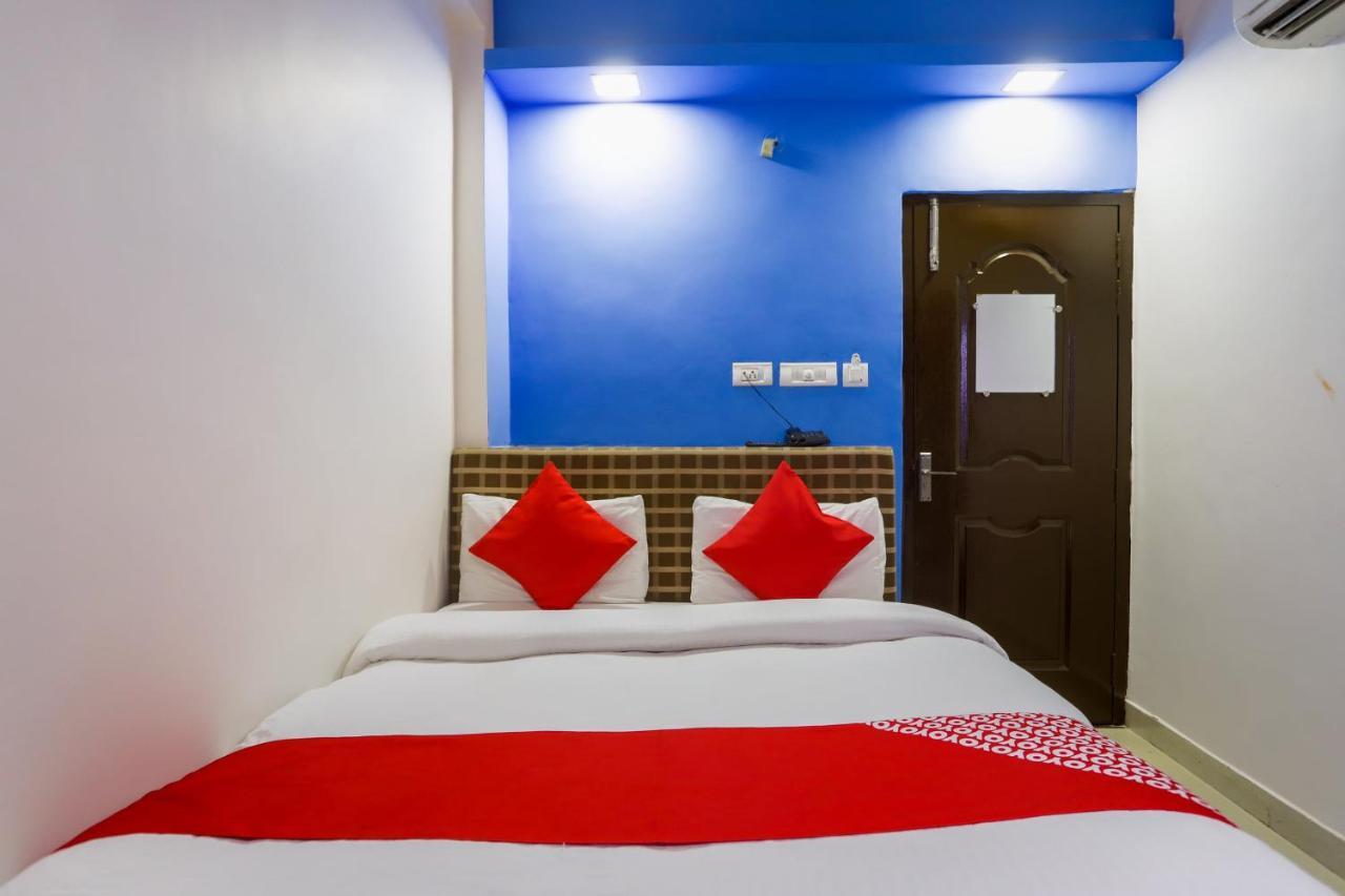 Hotel Oyo 943 The Swastik
