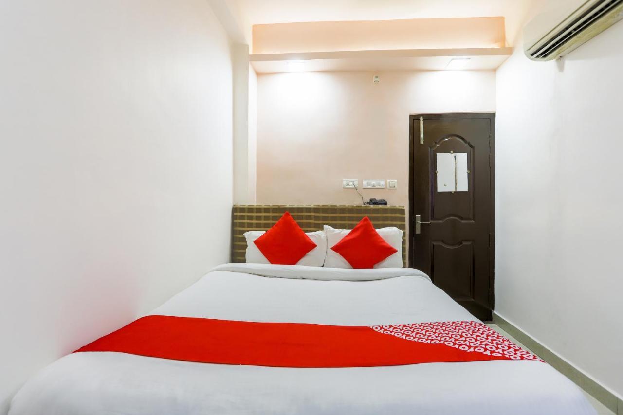 Hotel Oyo 943 The Swastik