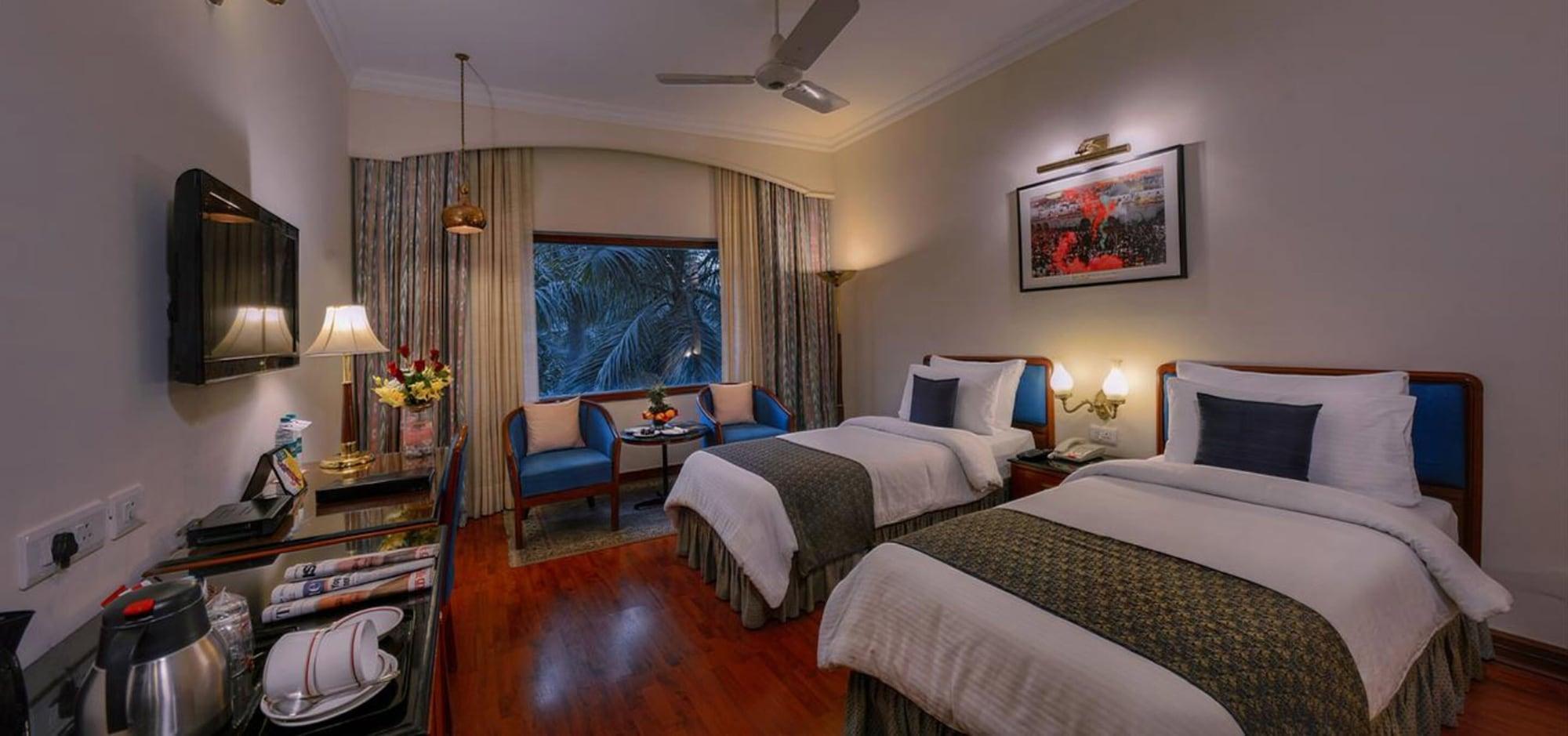 Clarks Limited Hotel 5*