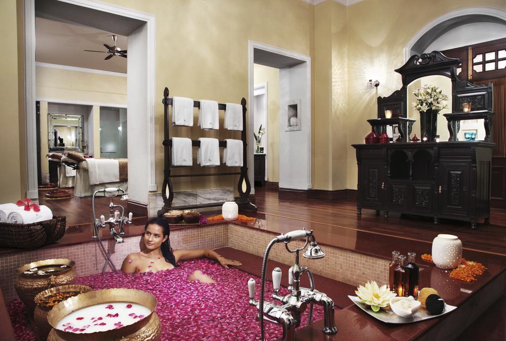 Hotel Taj Nadesar Palace 5*