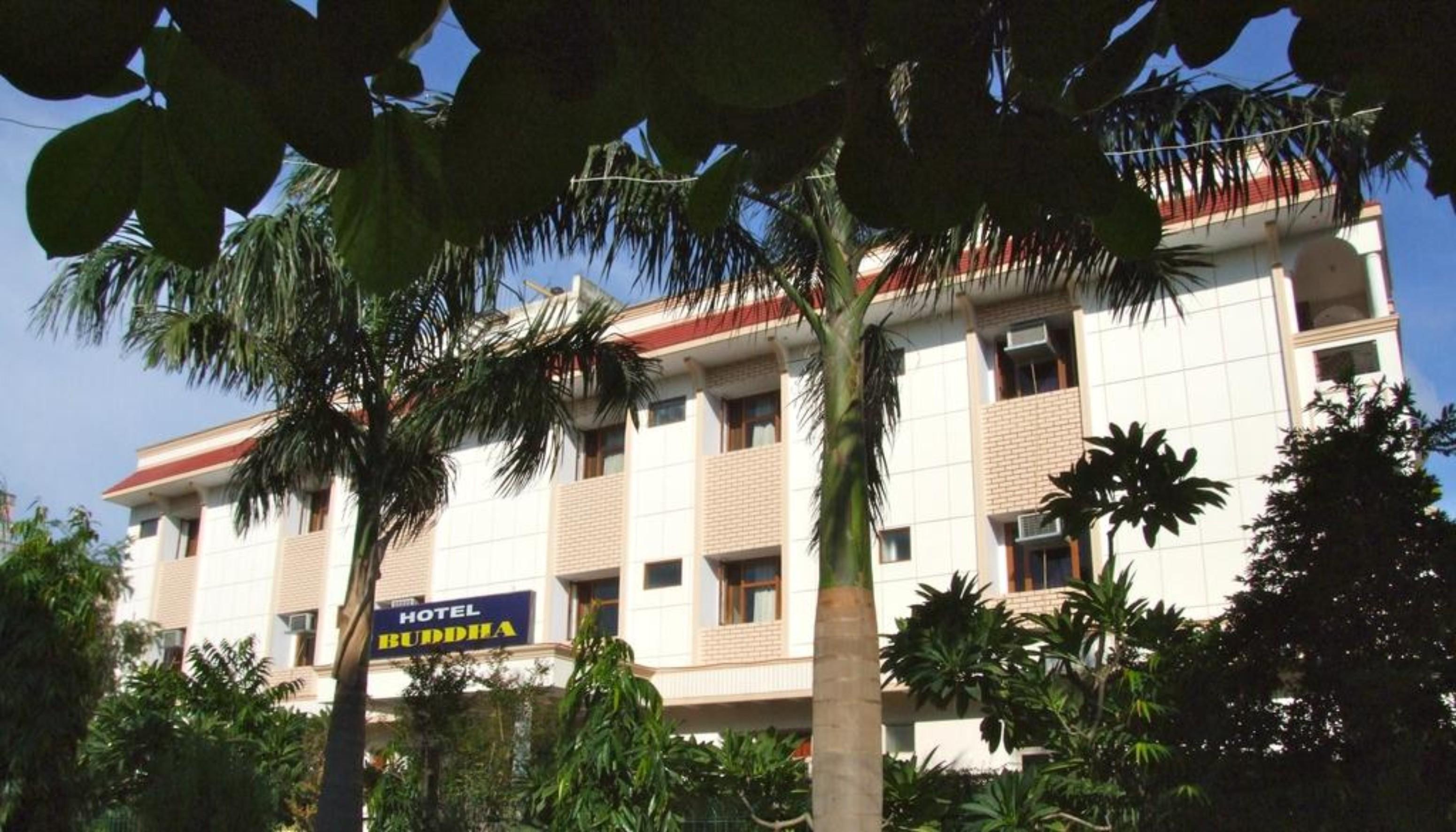 Buddha Hotel 3*
