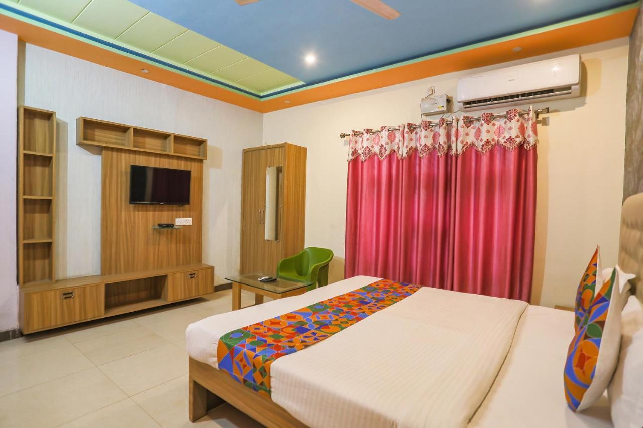 Fabhotel Kriti Varanasi