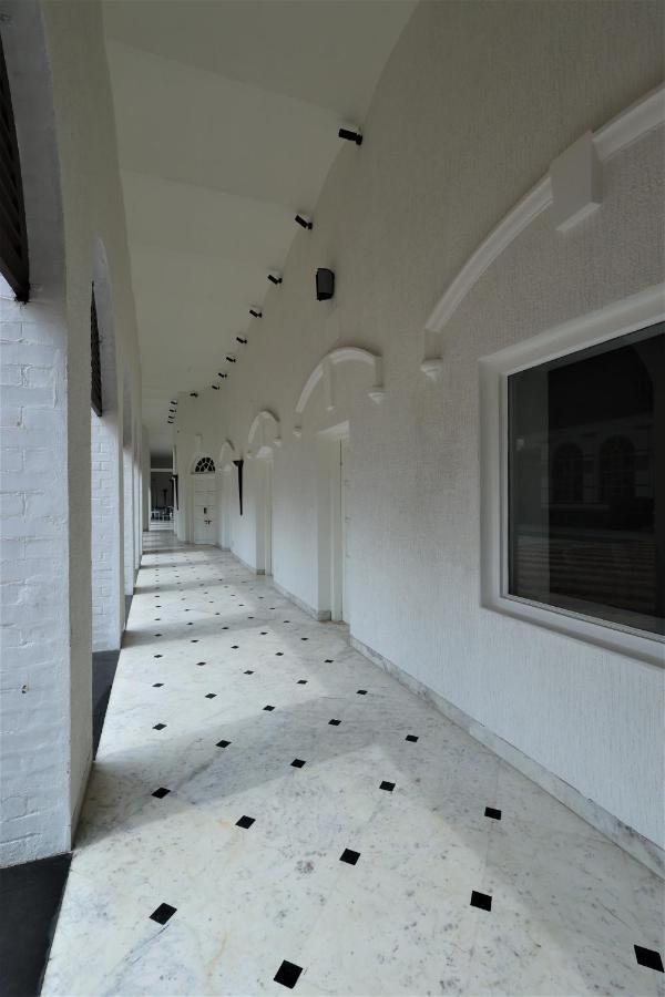 Hotel Saroja Heritage, Varanasi