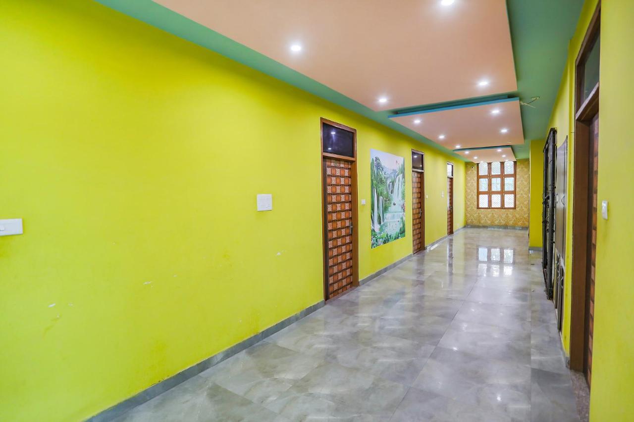 Fabhotel Kriti 3* Varanasi