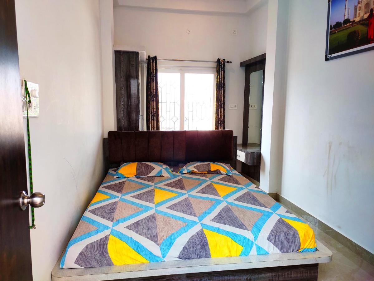 Khushi Paying 2* Varanasi