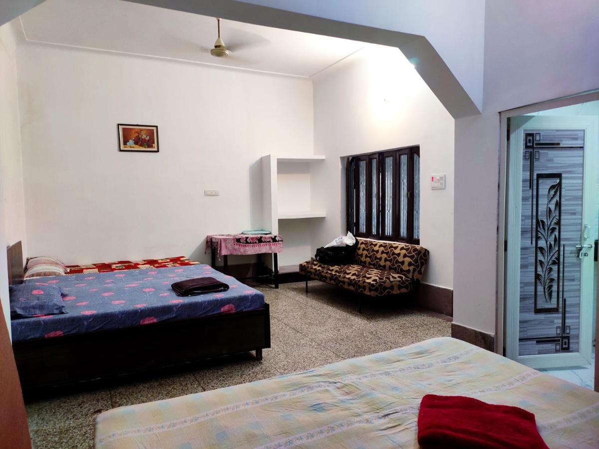 Khushi Paying Bed & Breakfast Varanasi