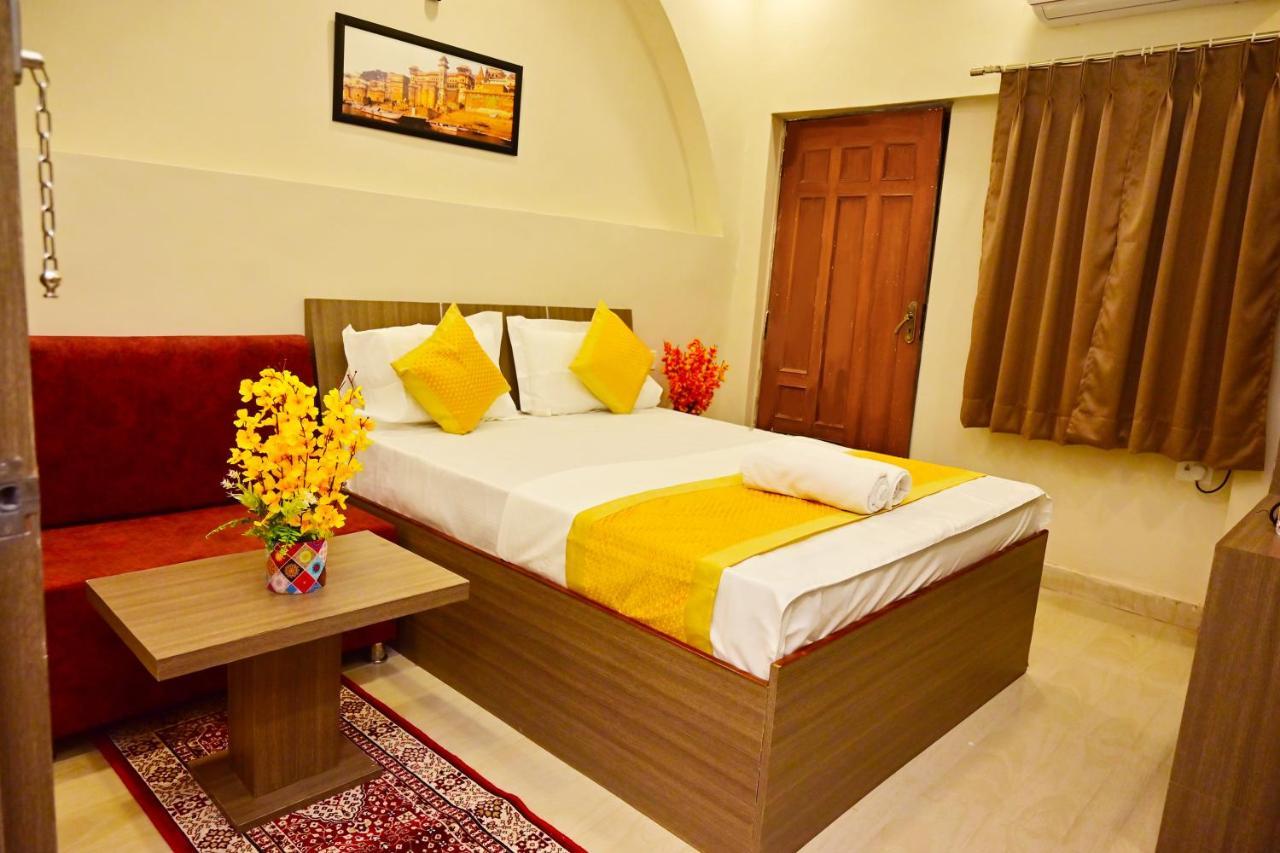 Bluebells 4* Varanasi