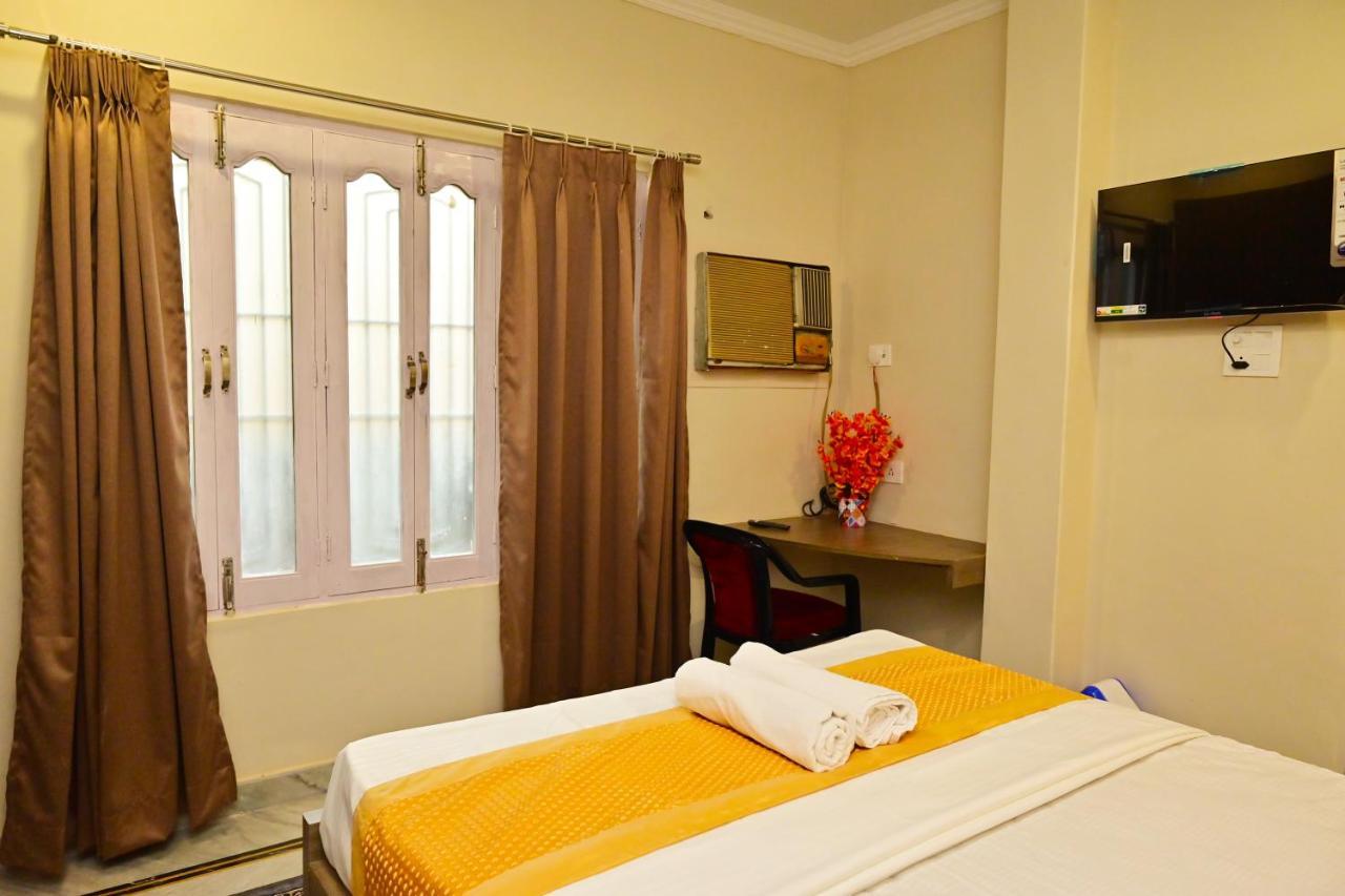 Bluebells 4* Varanasi