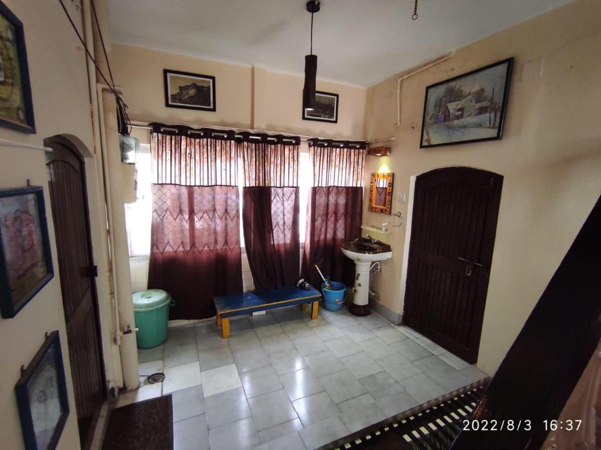 Hostel Monalisa *