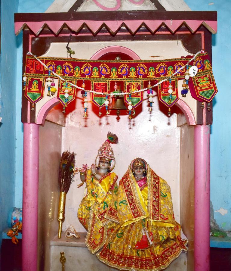 Sandhya Near Ganga River