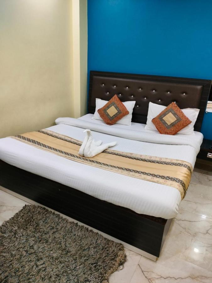 Hotel Us Residency 2*