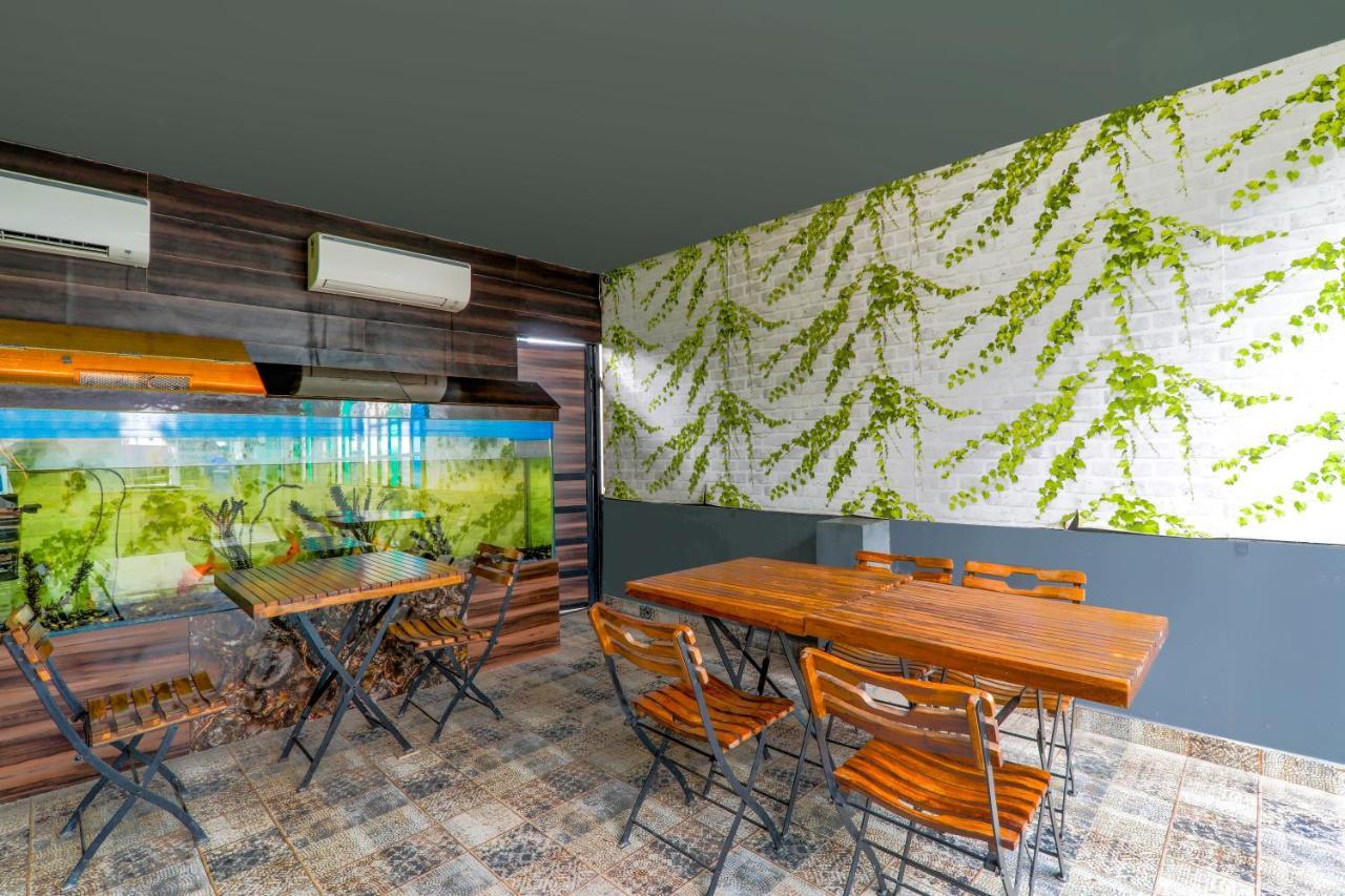 Hotel Fabhotel Lemon Grass Varanasi