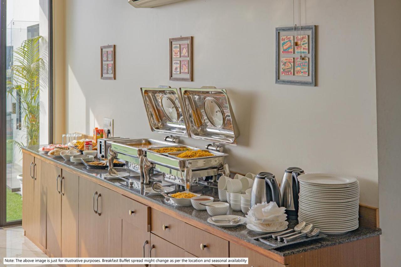 Hotel Treebo Azure 3*