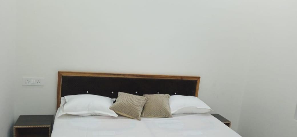 Guest house Bhardwaj Darbar
