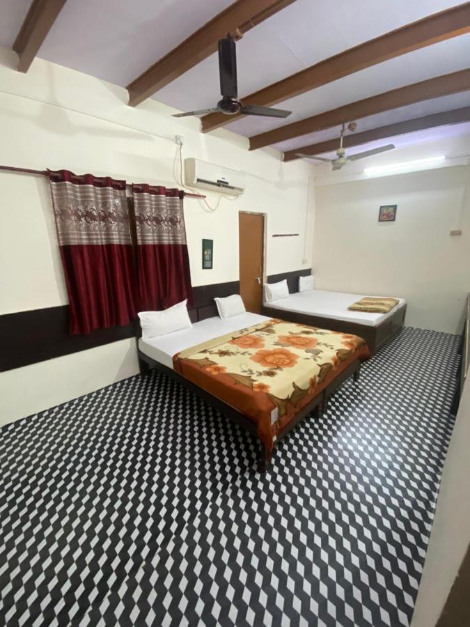 Hotel Rudra Stays
