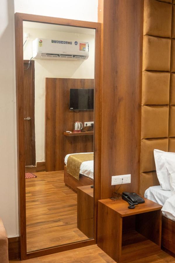 Kiran Palace 3* Varanasi