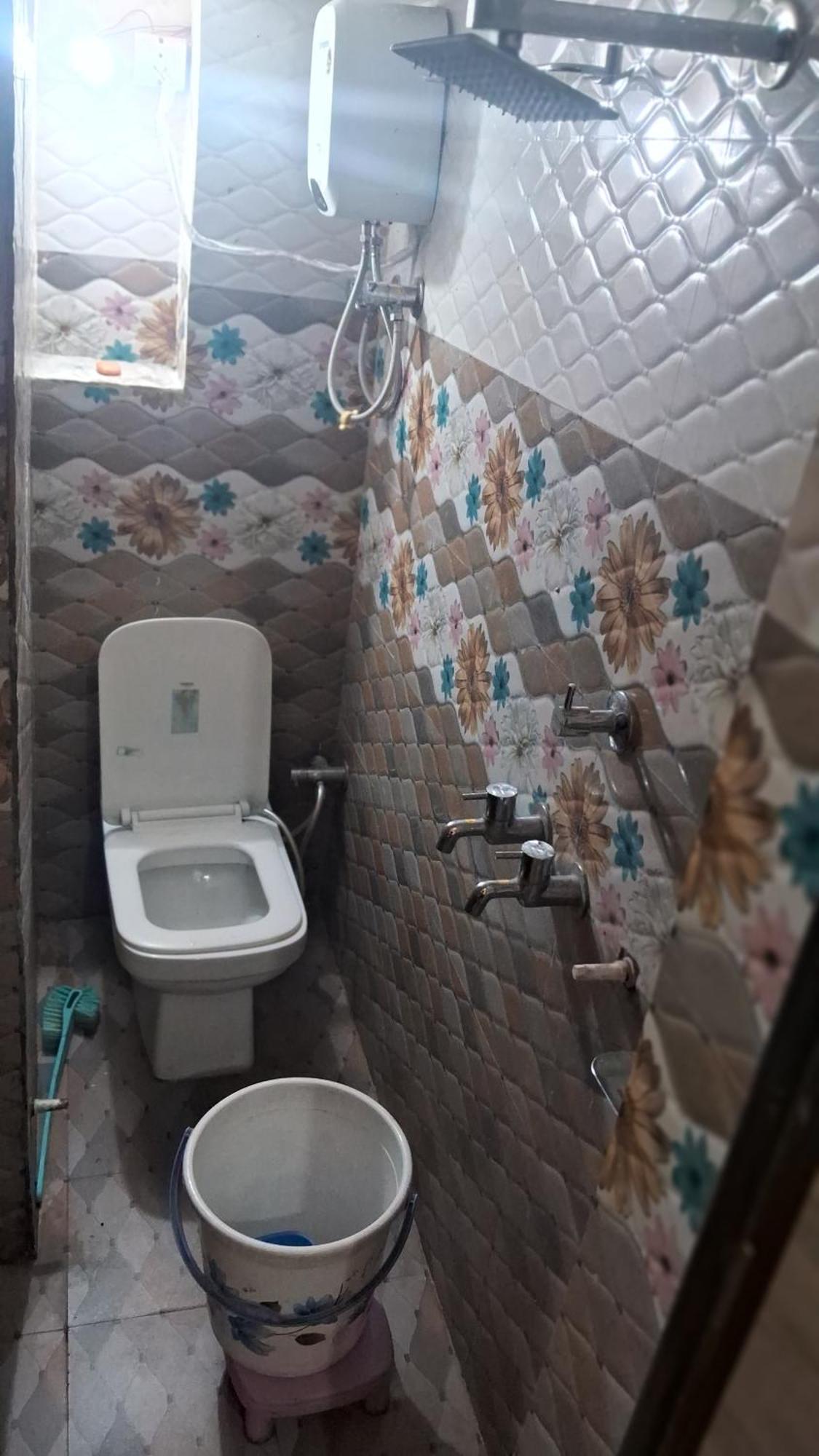 Guest house Lakshman
