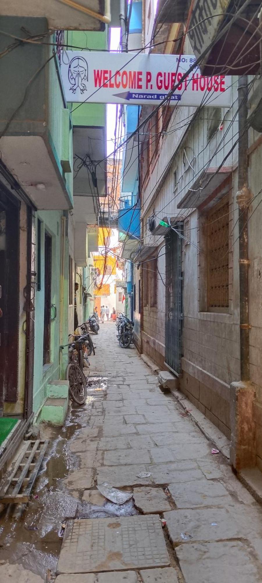 Welcome Paying * Varanasi