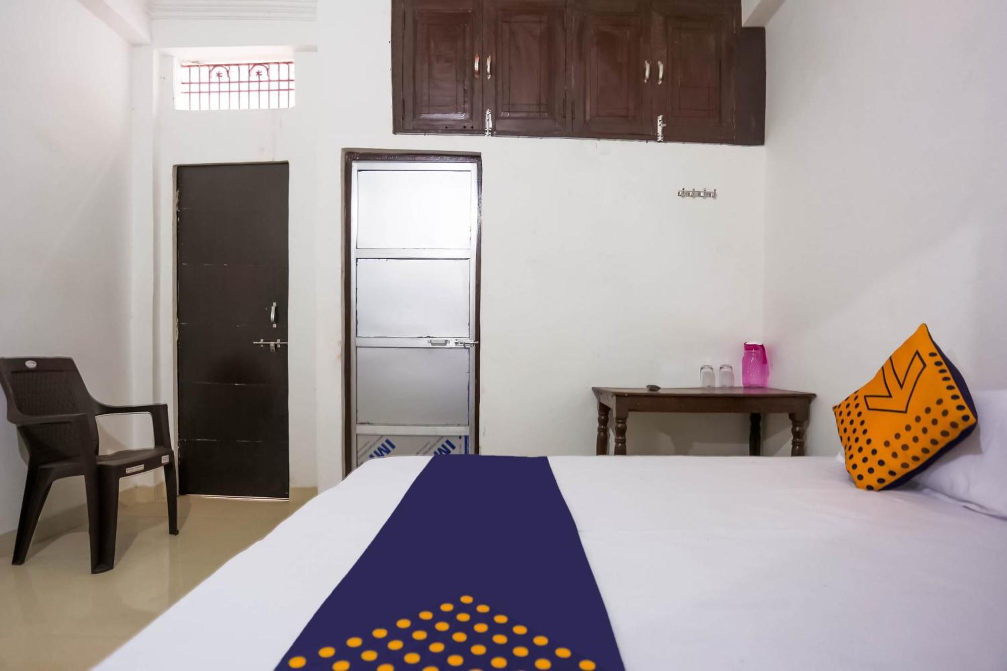 Spot On Shree Ganga Seva Paying Hotel Varanasi