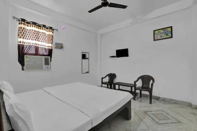 Shiv - Ganga Guest house