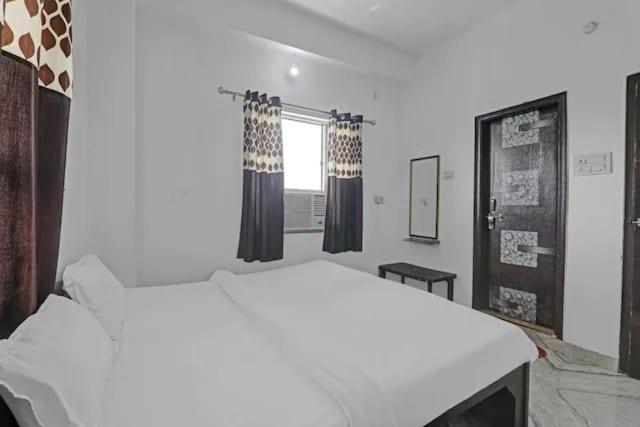 Shiv - Ganga Guest house *