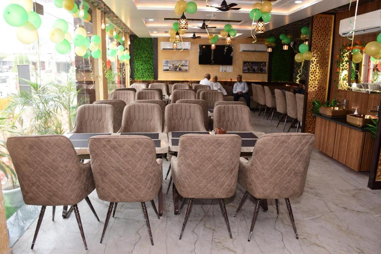 Hotel Utsav Grand 3*