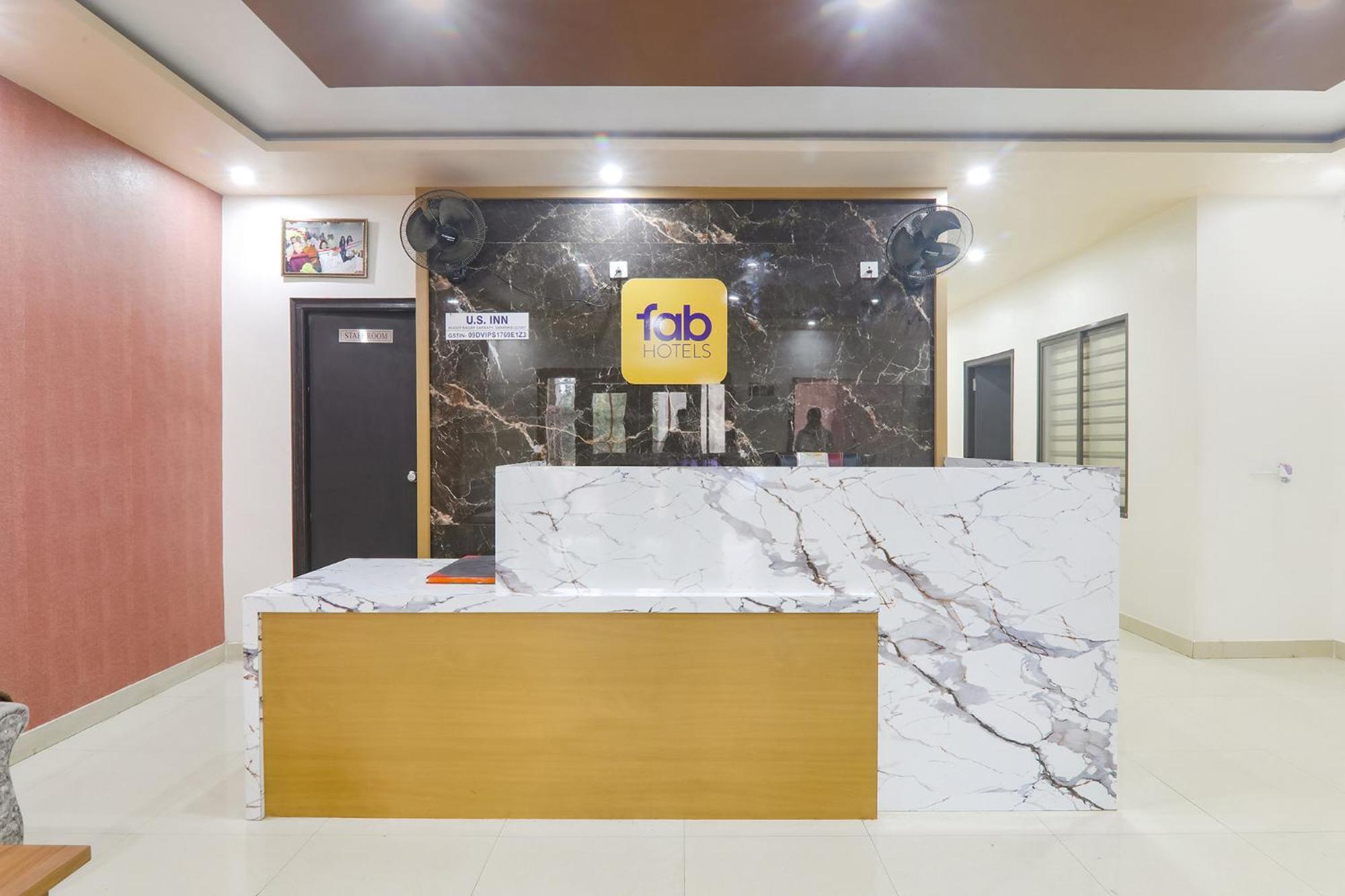 Hotel Fabhotel Us Varanasi