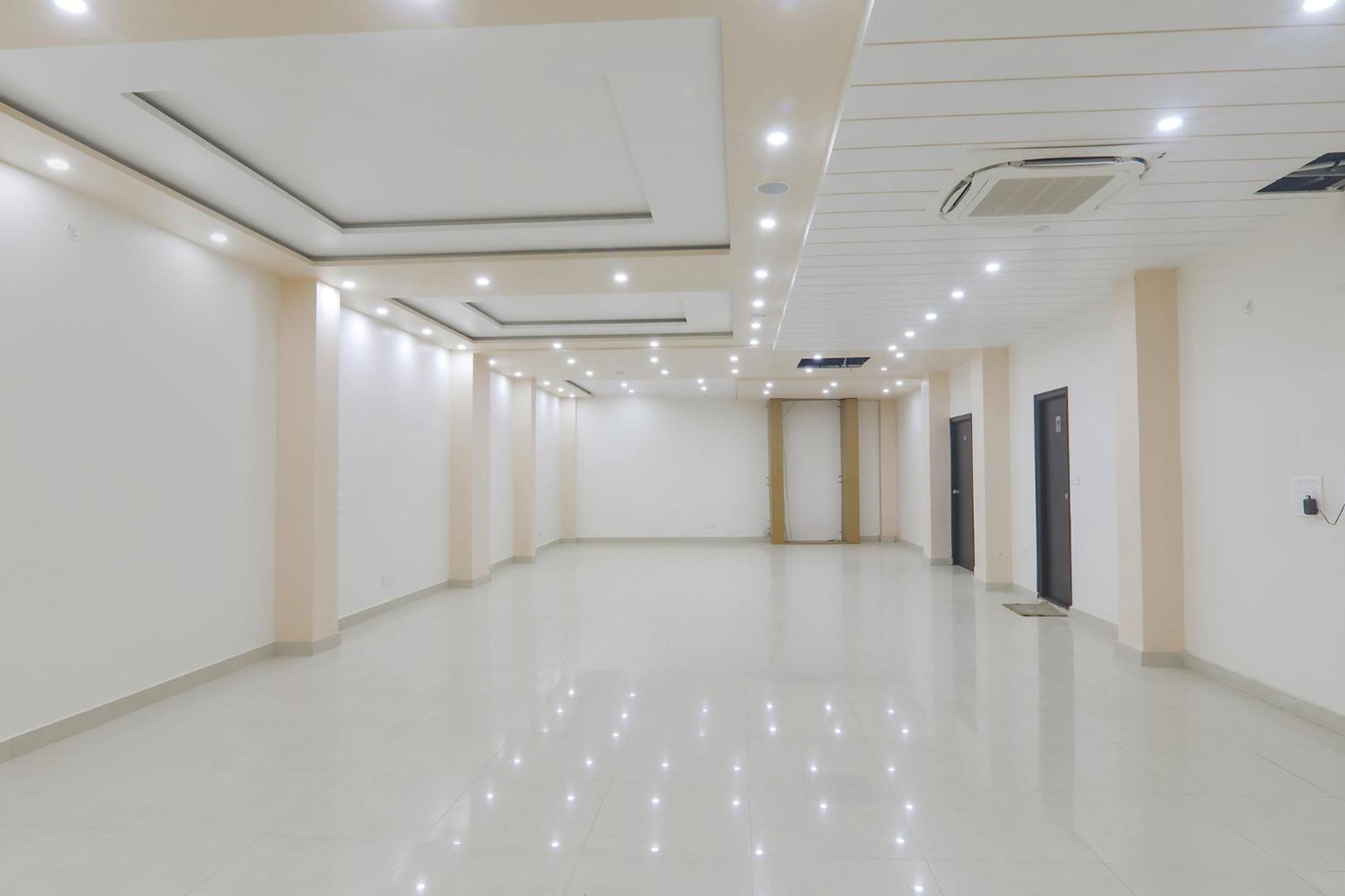 Fabhotel Us 3* Varanasi