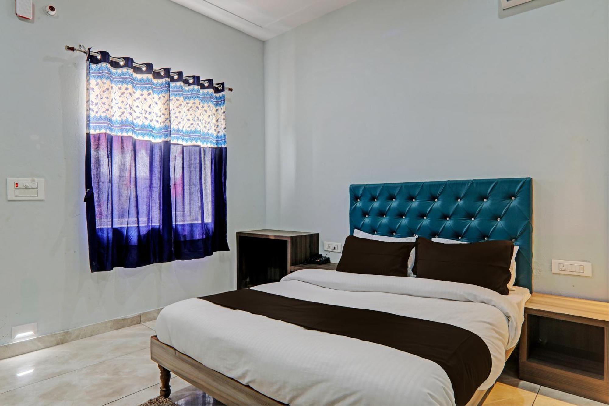Collection O Maharaja Hotel 4*
