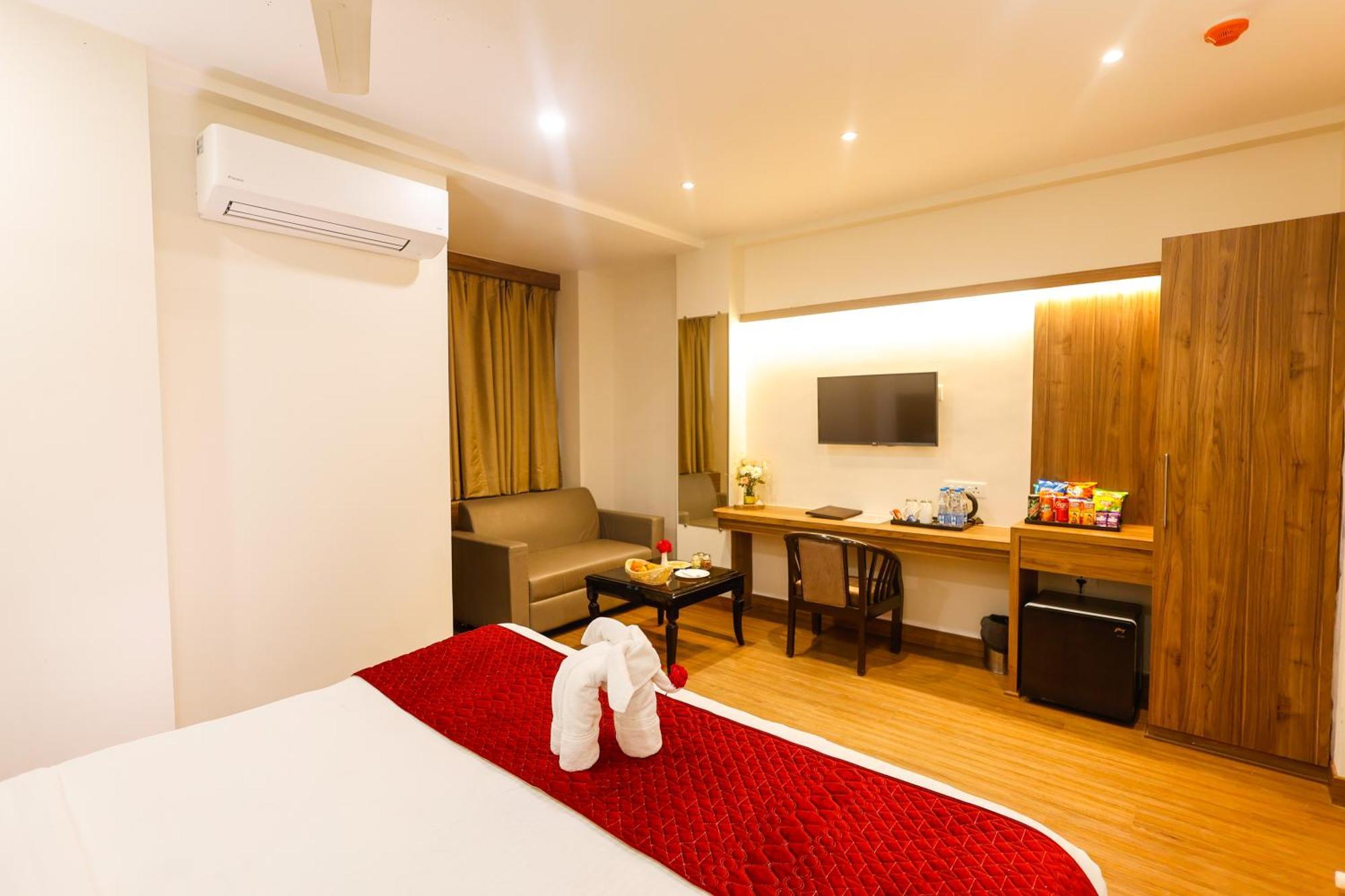 Hotel Dolphin International Varanasi