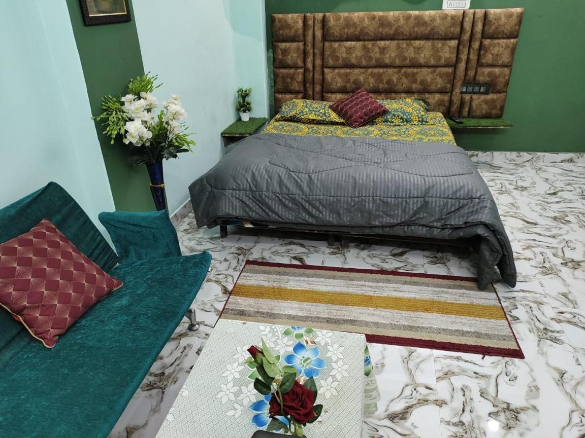 The Pleasure Of Homestay *