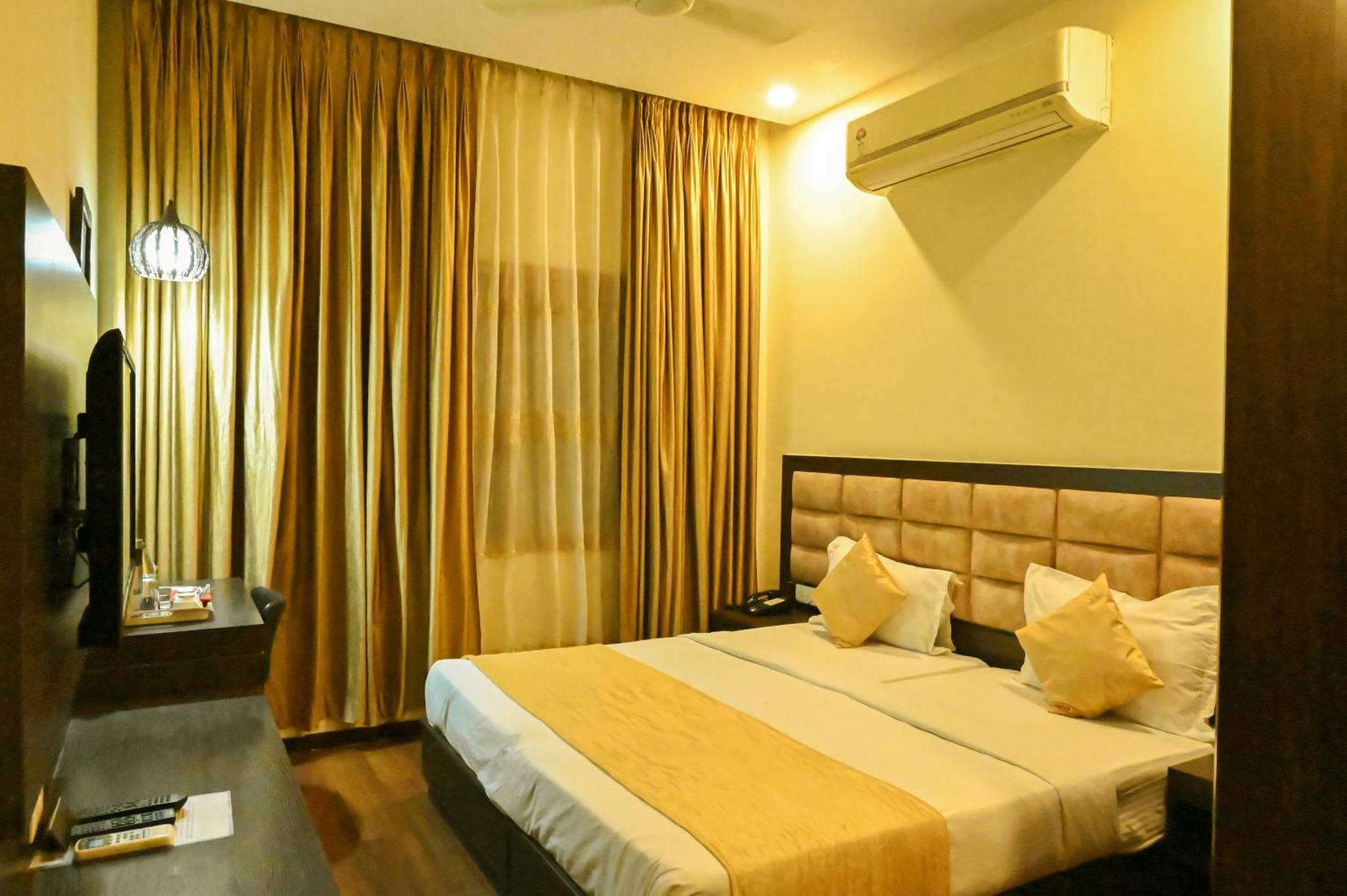 Trimrooms Buddha Hotel Varanasi