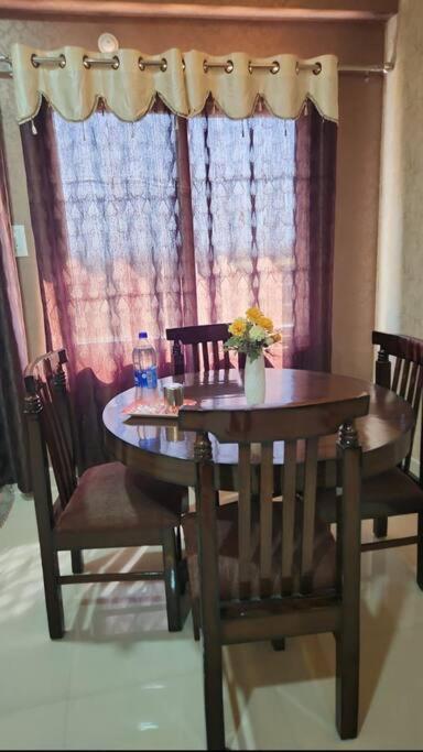 Carnival - Premium With Wifi Near Ghat For Families Only Apartment *