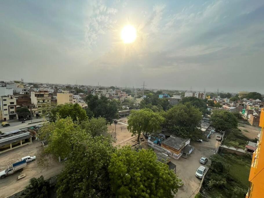 Apartment Carnival - Premium With Wifi Near Ghat For Families Only *