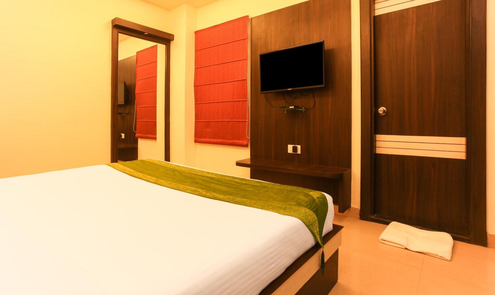 Janki International Varanasi