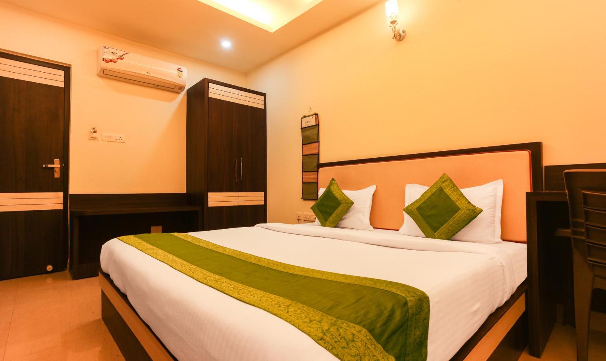 Hotel Janki International 3*