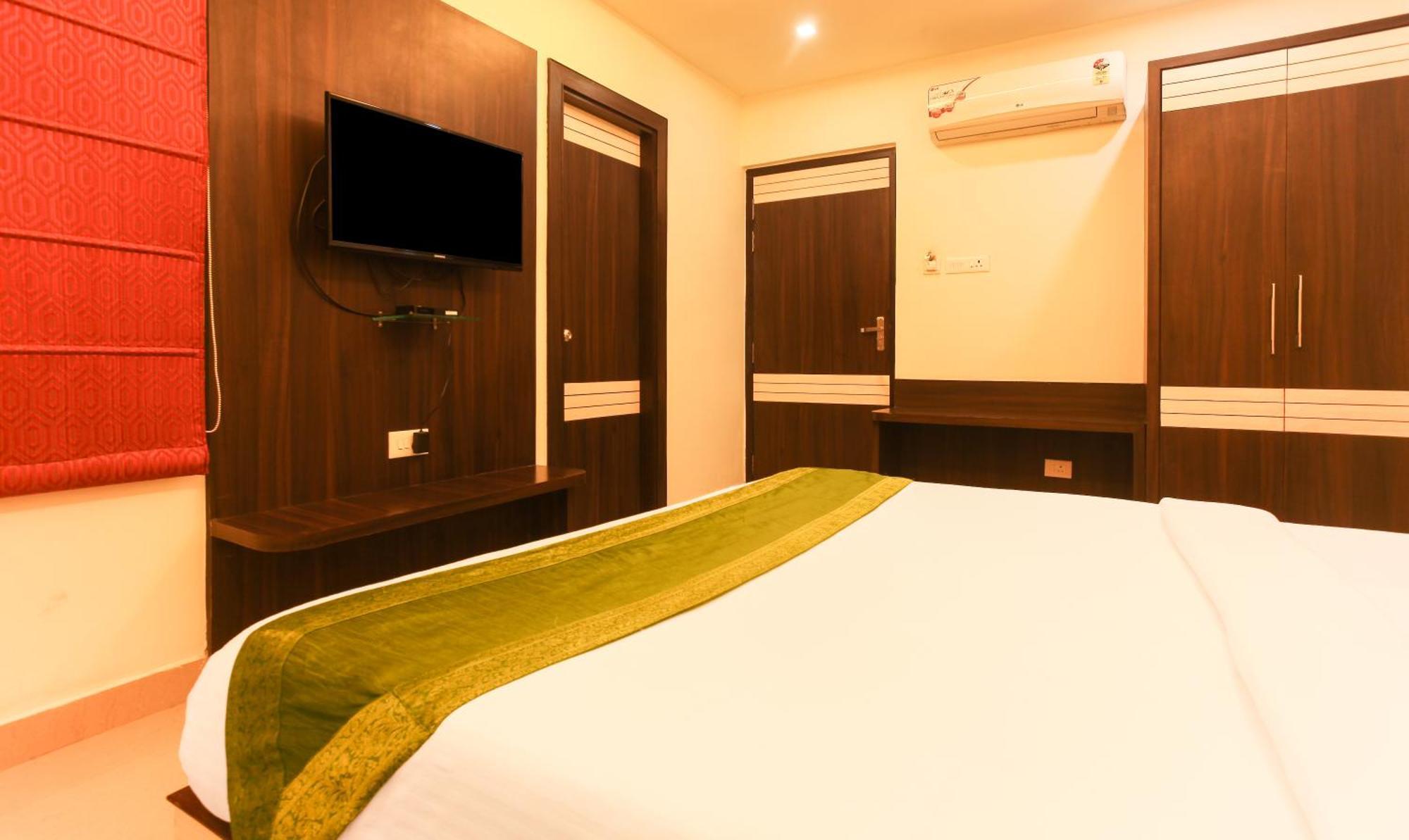Hotel Janki International Varanasi