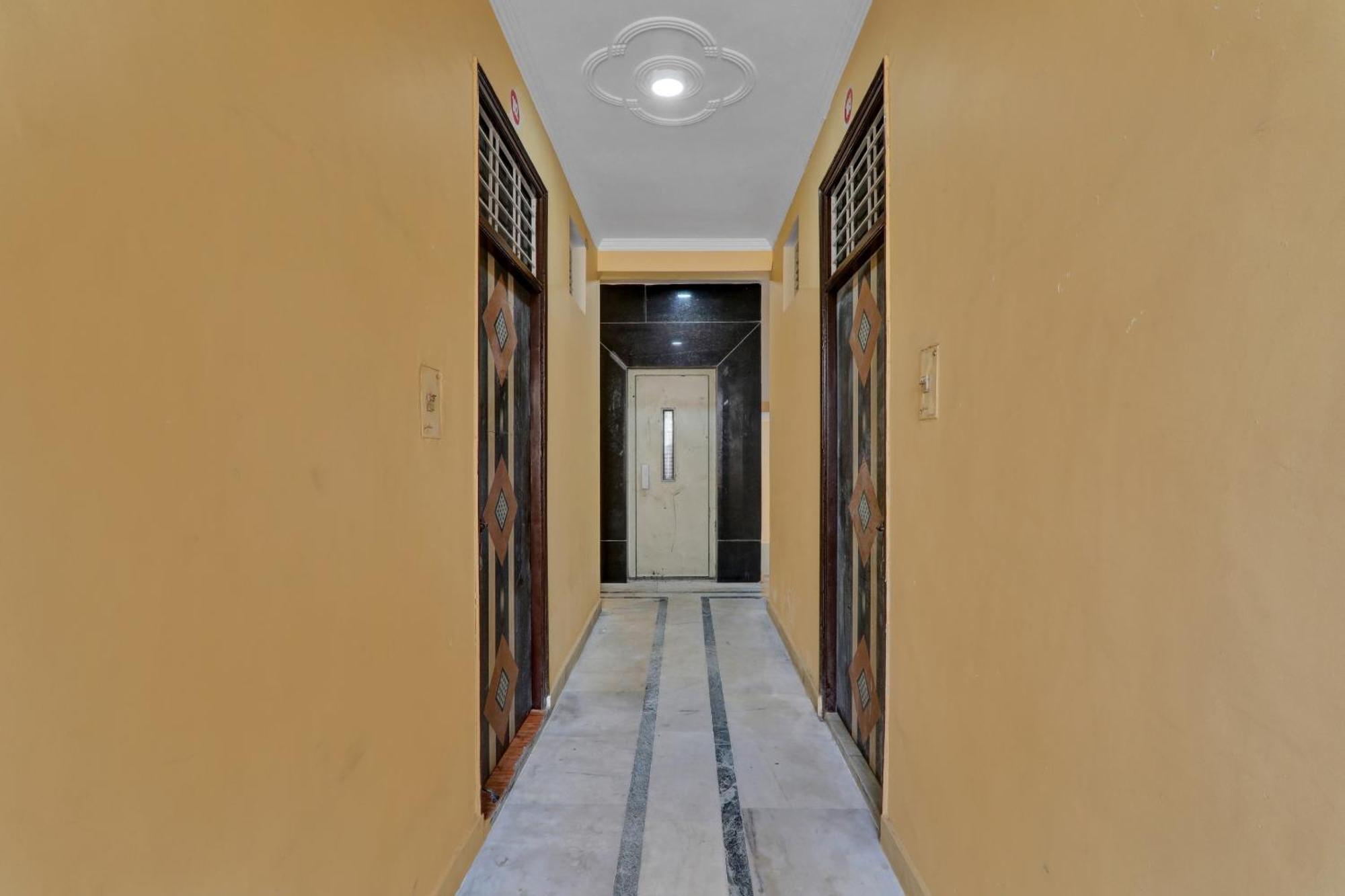 Flagship Shree Kashi 3*