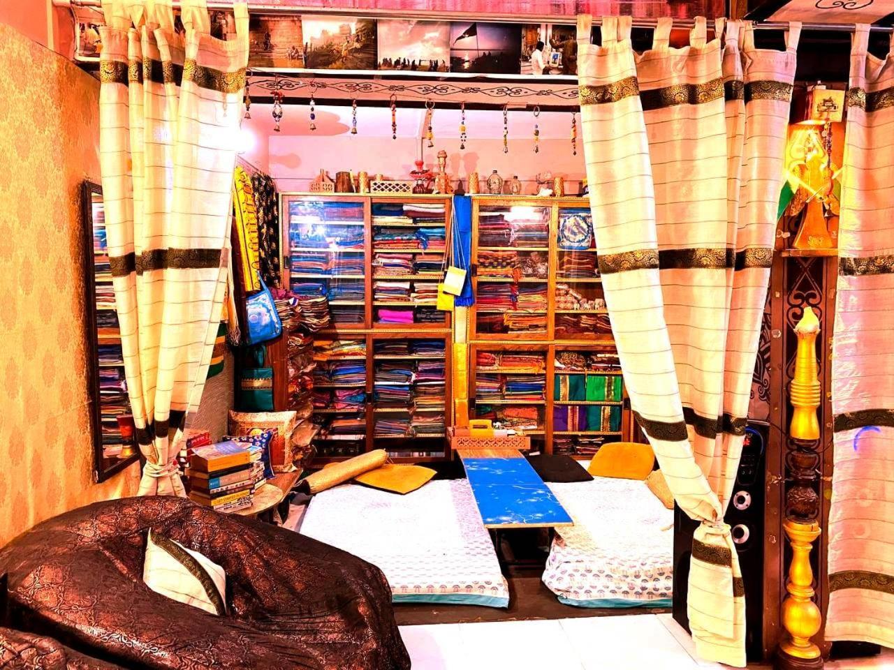 Heritage Hostel *