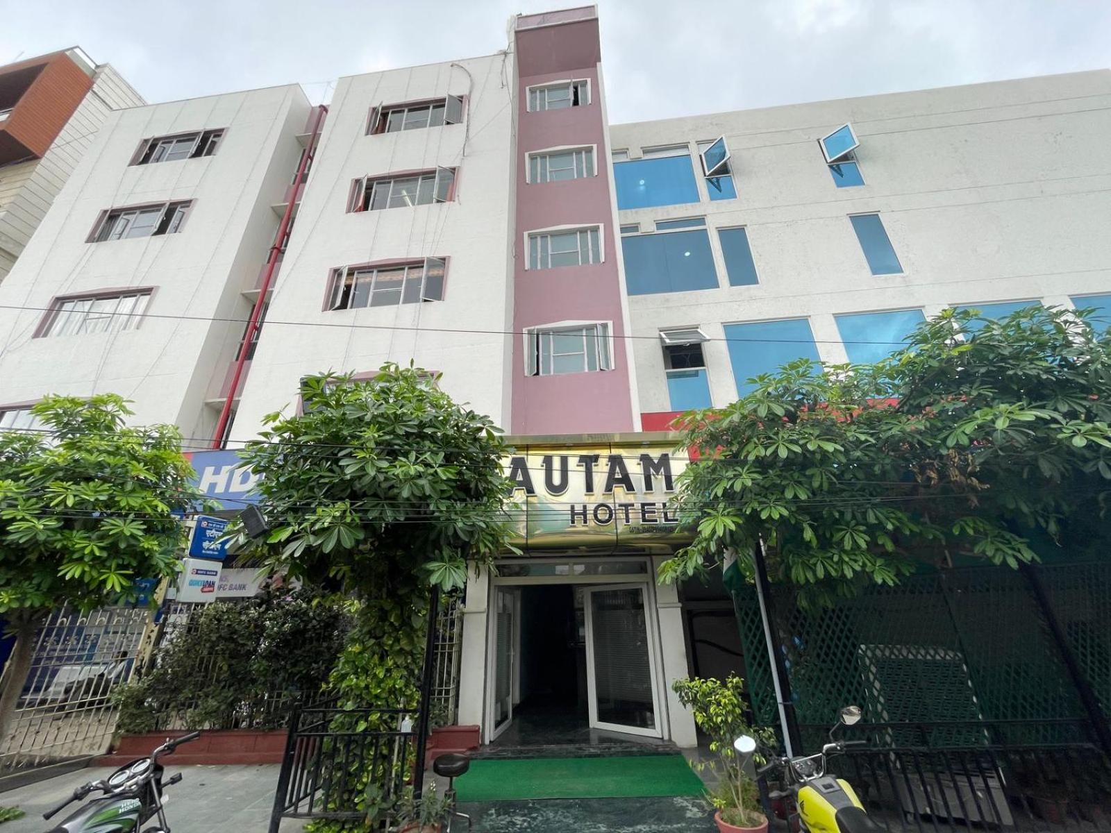 Hotel Gautam 2*