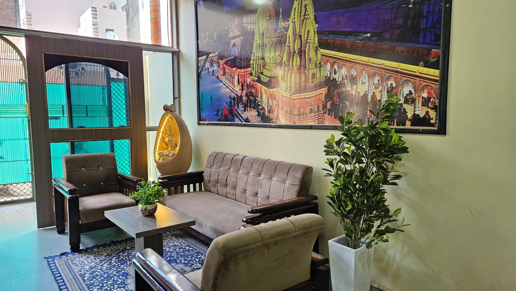 Bluebells Bed & Breakfast Varanasi