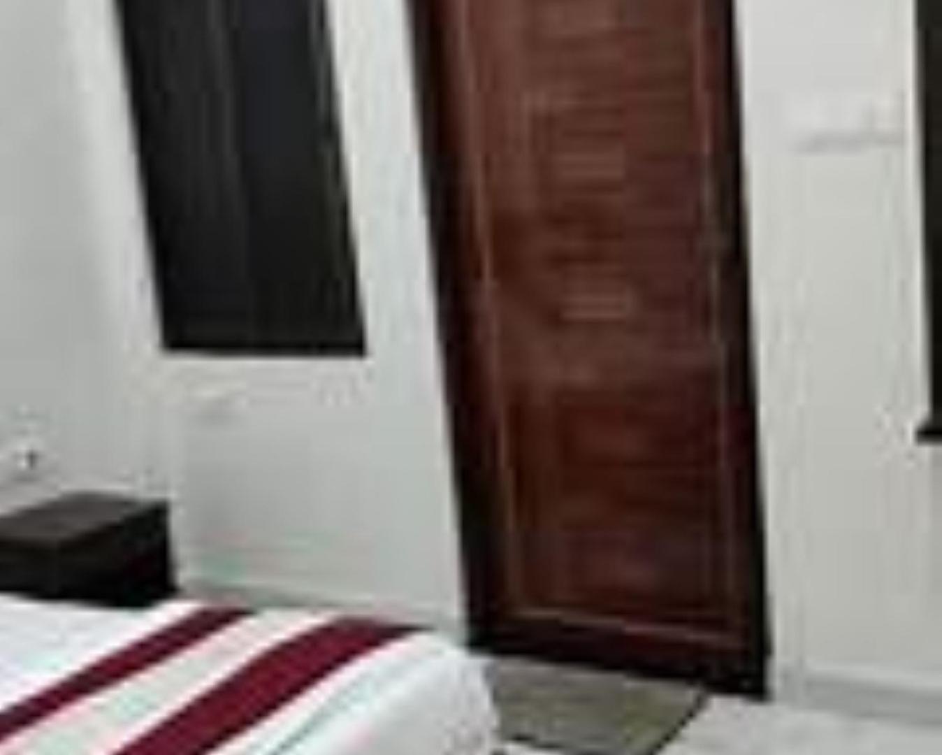 Mahadev , Hotel Varanasi
